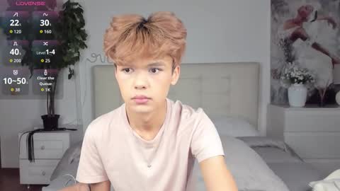 Snapshot of felix_rey chatting on September 28, 2025, 4:12 pm Felix online show from September 28, 2025, 4:12 pm