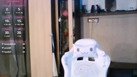 Snapshot of femalexa chatting on February 12, 2025, 2:54 pm Alexa online show from February 12, 2025, 2:54 pm