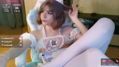 Snapshot of femalexa chatting on February 12, 2025, 5:58 pm Alexa online show from February 12, 2025, 5:58 pm