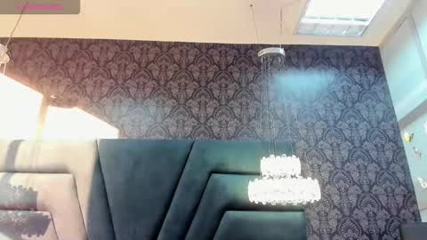 Snapshot of femboy_max chatting on November 22, 2025, 11:53 am Femboy Max online show from November 22, 2025, 11:53 am