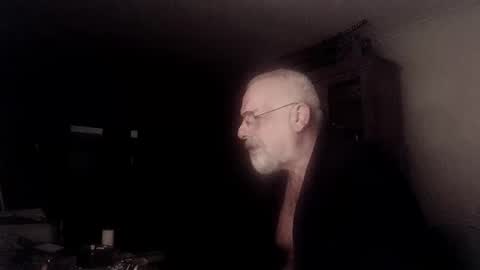 Snapshot of femdom_sub chatting on January 18, 2025, 5:52 am femdom_sub online show from January 18, 2025, 5:52 am