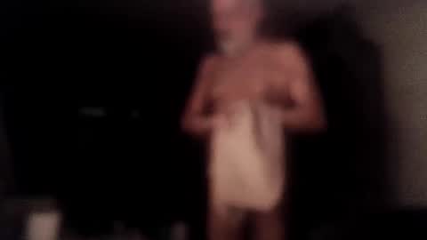 Snapshot of femdom_sub chatting on January 28, 2025, 4:08 am femdom_sub online show from January 28, 2025, 4:08 am