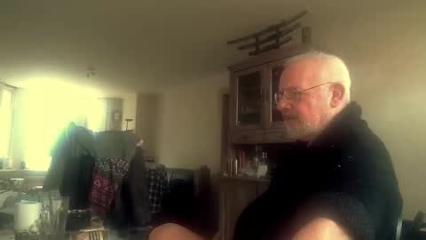 Snapshot of femdom_sub chatting on February 28, 2025, 8:42 am femdom_sub online show from February 28, 2025, 8:42 am