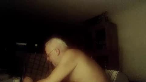 Snapshot of femdom_sub chatting on March 10, 2025, 1:34 am femdom_sub online show from March 10, 2025, 1:34 am