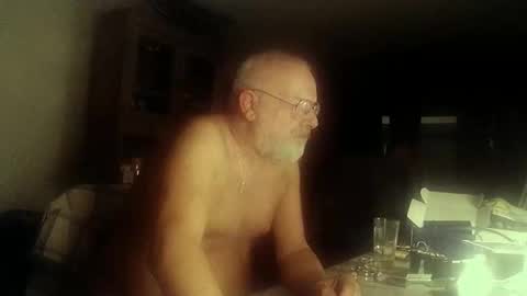 Snapshot of femdom_sub chatting on September 14, 2025, 7:24 pm femdom_sub online show from September 14, 2025, 7:24 pm