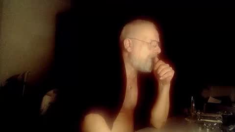 Snapshot of femdom_sub chatting on October 18, 2025, 7:58 pm femdom_sub online show from October 18, 2025, 7:58 pm