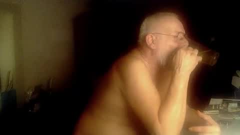 Snapshot of femdom_sub chatting on October 26, 2025, 4:40 am femdom_sub online show from October 26, 2025, 4:40 am