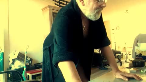 Snapshot of femdom_sub chatting on November 7, 2025, 10:15 am femdom_sub online show from November 7, 2025, 10:15 am