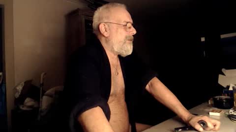 Snapshot of femdom_sub chatting on November 8, 2025, 7:23 pm femdom_sub online show from November 8, 2025, 7:23 pm