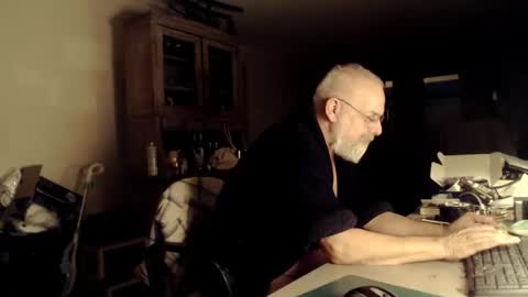 Snapshot of femdom_sub chatting on November 24, 2025, 2:44 am femdom_sub online show from November 24, 2025, 2:44 am