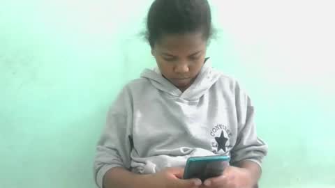 Snapshot of fenou122745 chatting on October 3, 2025, 5:32 pm fenou122745 online show from October 3, 2025, 5:32 pm