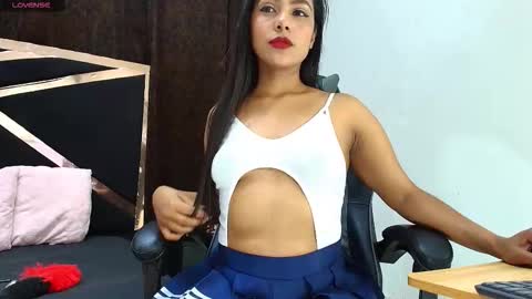 Snapshot of fernandabrown_ chatting on November 17, 2025, 7:36 am Fernandabrown s online show from November 17, 2025, 7:36 am