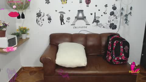 Snapshot of fernandaeloisa chatting on January 14, 2025, 12:56 pm FernandaEloisa online show from January 14, 2025, 12:56 pm