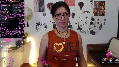 Snapshot of fernandaeloisa chatting on February 19, 2025, 9:14 pm FernandaEloisa online show from February 19, 2025, 9:14 pm