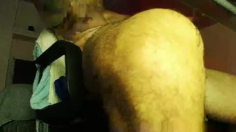 Snapshot of fernandoquindiano chatting on January 28, 2025, 2:43 am Samuel online show from January 28, 2025, 2:43 am