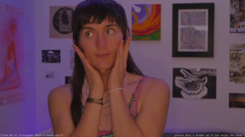 Snapshot of fernydew chatting on January 18, 2025, 11:11 am Fern next stream 430pm Monday PST online show from January 18, 2025, 11:11 am