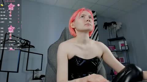 Rey online show from September 13, 2025, 11:43 am