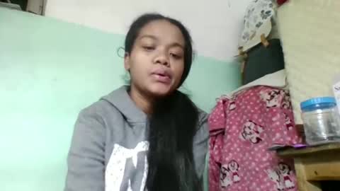 fetranialdy online show from October 17, 2025, 4:48 am