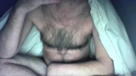 Snapshot of feyo123 chatting on December 1, 2024, 8:20 pm Beachmancan online show from December 1, 2024, 8:20 pm