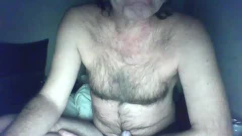 Snapshot of feyo123 chatting on February 5, 2025, 2:40 am Beachmancan online show from February 5, 2025, 2:40 am