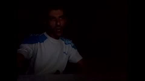 Snapshot of fffjj021 chatting on November 1, 2025, 9:50 pm Raised in 90s online show from November 1, 2025, 9:50 pm