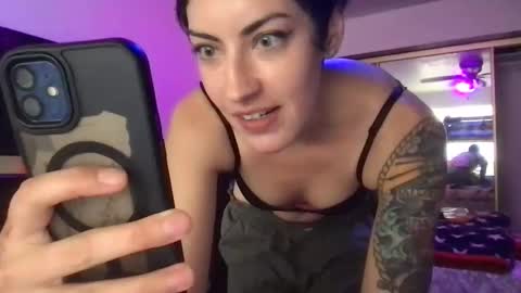 fgsammie online show from September 14, 2025, 11:37 pm