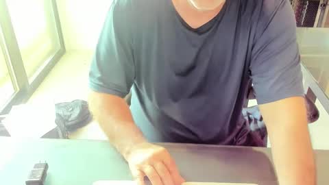 Snapshot of fhetzl chatting on September 30, 2025, 3:17 pm fhetzl online show from September 30, 2025, 3:17 pm