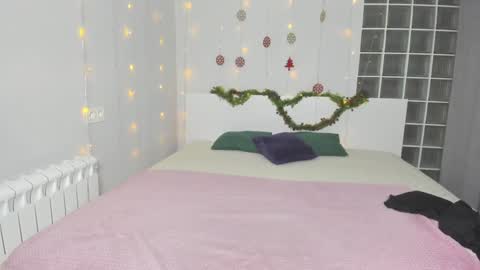 Snapshot of fiery_stella chatting on December 29, 2024, 9:17 am Fiery Stella online show from December 29, 2024, 9:17 am