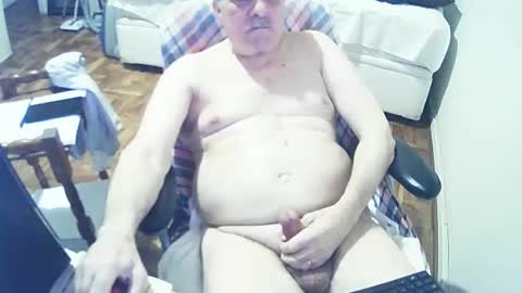 Snapshot of filhober chatting on December 4, 2024, 12:41 am filhober online show from December 4, 2024, 12:41 am