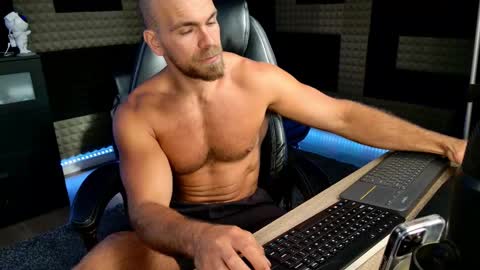 Nick online show from September 12, 2025, 4:07 pm