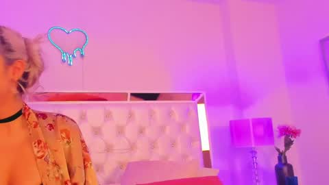 finnky1 online show from February 18, 2025, 3:31 am