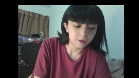 finnky1 online show from November 2, 2025, 2:14 am