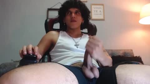 Snapshot of fire_boy69 chatting on October 9, 2025, 4:10 am fire_boy69 online show from October 9, 2025, 4:10 am