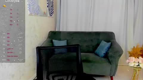 Snapshot of fire_emily chatting on November 19, 2025, 2:11 am fire_emily online show from November 19, 2025, 2:11 am