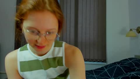 fire_luna online show from December 27, 2024, 7:29 am