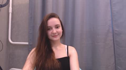 Snapshot of fireflies_fly_ chatting on January 28, 2025, 1:05 pm fireflies_fly_ online show from January 28, 2025, 1:05 pm