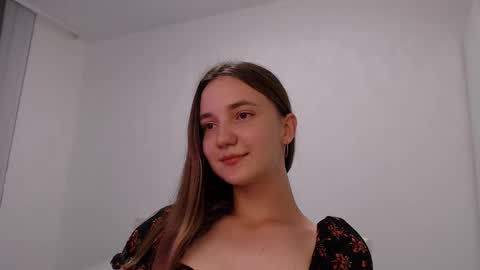 Snapshot of fireflies_fly_ chatting on September 13, 2025, 6:51 pm fireflies_fly_ online show from September 13, 2025, 6:51 pm