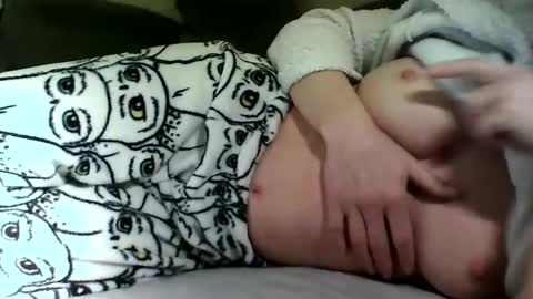 Fitbut online show from January 11, 2025, 6:54 pm