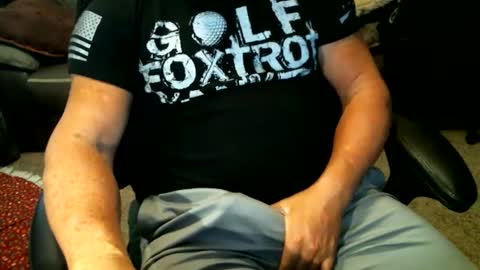 fitguy40 online show from December 4, 2024, 7:56 pm