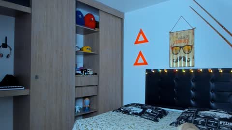 Elias Valencia online show from January 29, 2025, 1:16 am