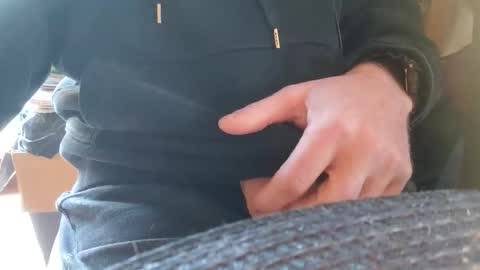 Snapshot of fiveforwilly1 chatting on November 23, 2025, 11:32 am Markus online show from November 23, 2025, 11:32 am