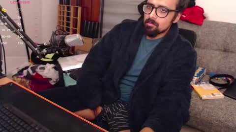 fizz6572 online show from November 2, 2025, 8:33 pm