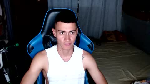  FLACO  online show from September 23, 2025, 7:39 pm