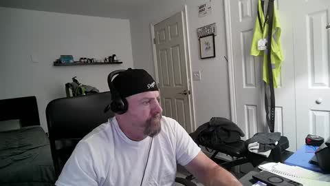 Snapshot of flaguy3233 chatting on December 2, 2024, 8:00 pm Florida guy online show from December 2, 2024, 8:00 pm