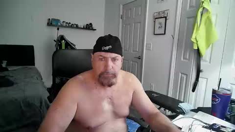 Snapshot of flaguy3233 chatting on February 9, 2025, 8:33 am Florida guy online show from February 9, 2025, 8:33 am