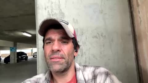 Flannel Dong online show from September 11, 2025, 5:24 pm