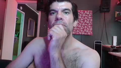 Flannel Dong online show from September 24, 2025, 4:10 pm