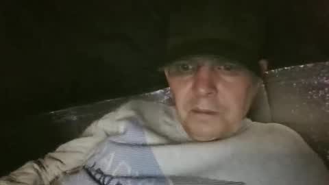 Snapshot of flattop69 chatting on October 31, 2025, 11:50 pm flattop69 online show from October 31, 2025, 11:50 pm