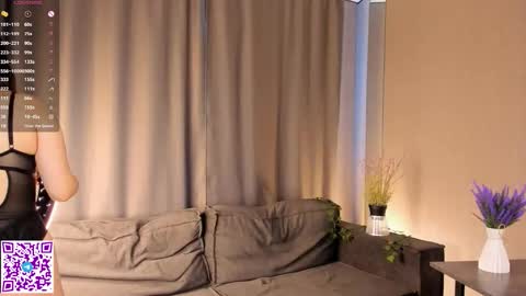 Doloras online show from October 14, 2025, 6:25 am