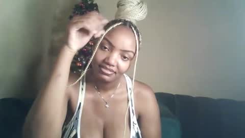 Snapshot of flirtymimie chatting on November 29, 2025, 5:27 pm flirtymimie online show from November 29, 2025, 5:27 pm